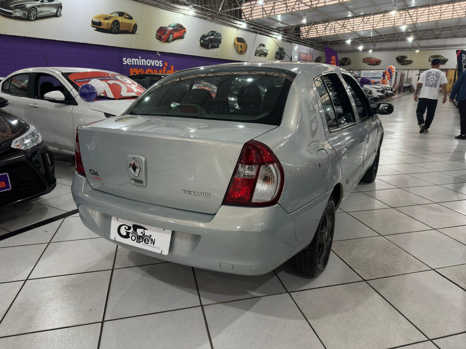 Renault Clio Privilège Sedan 1.0 - foto 4