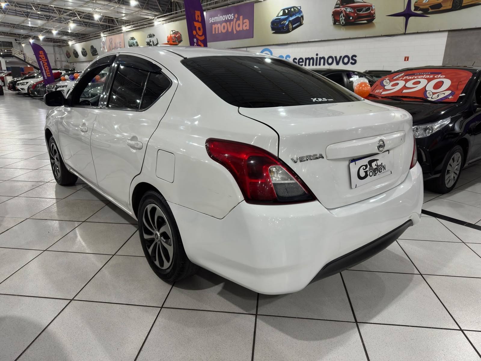 Nissan Versa 1.0 12V FlexStart 4p Mec. - foto 4