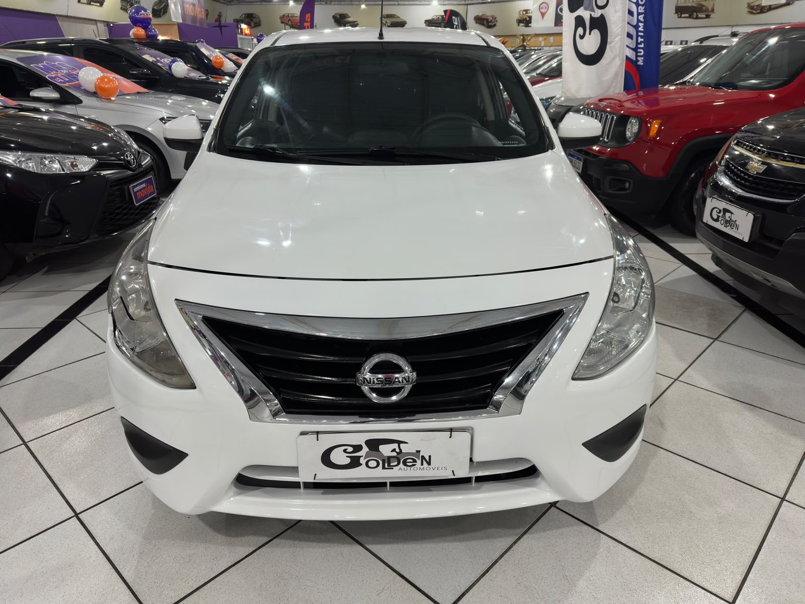 Nissan Versa 1.0 12V FlexStart 4p Mec. - foto 2