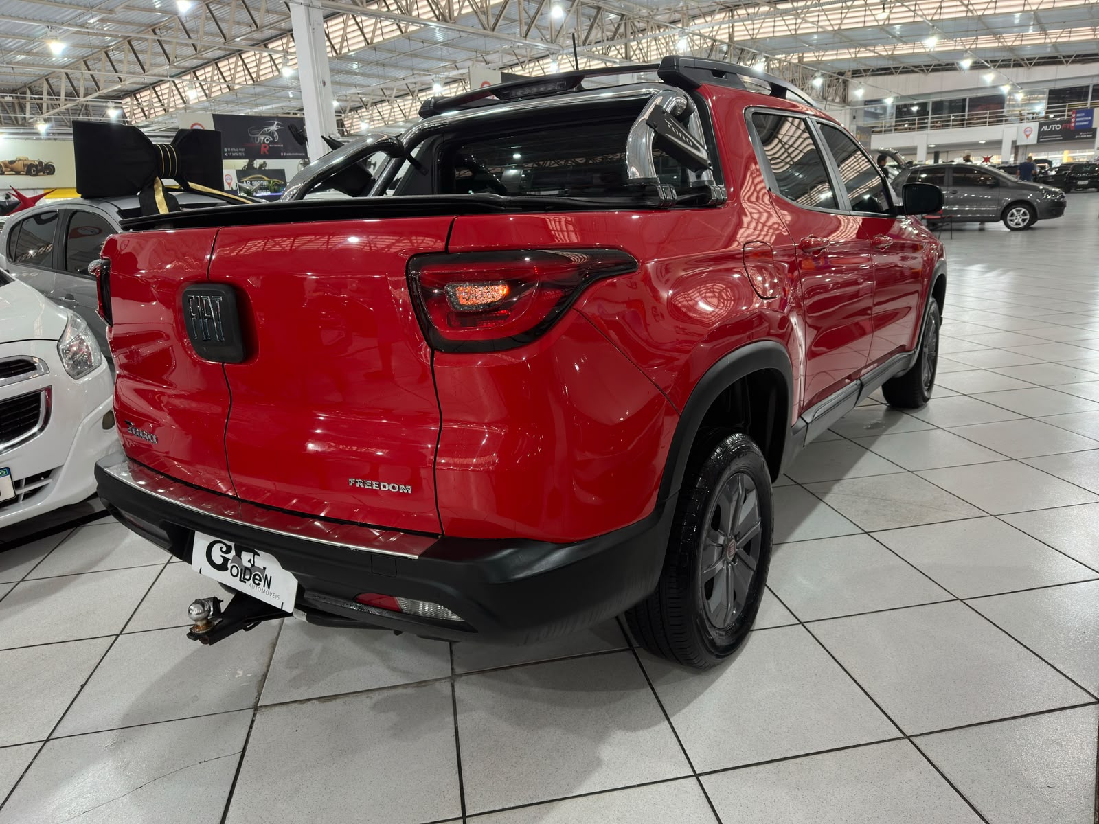 Fiat Toro Freedom 1.8 16V Flex Aut. - foto 4