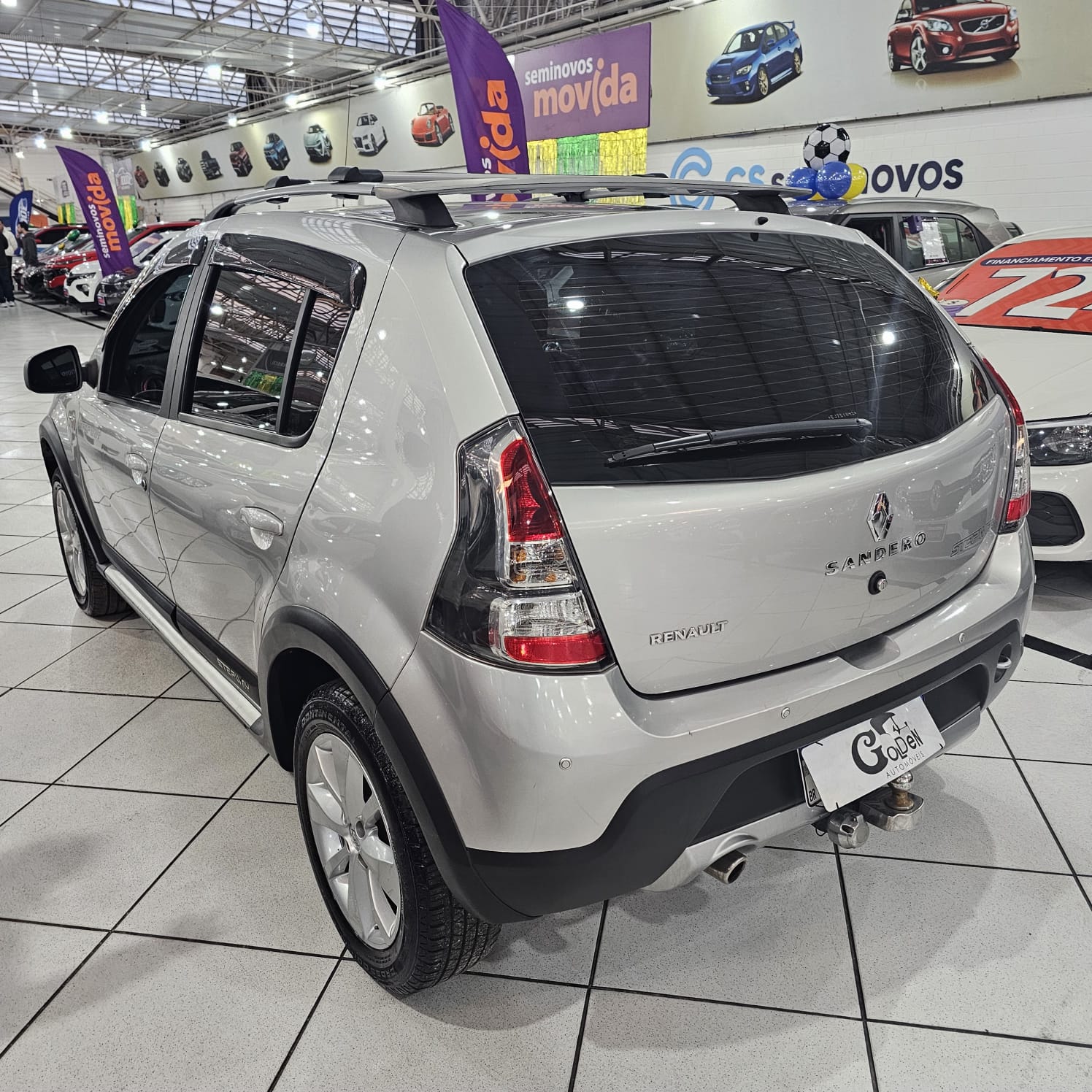 Renault Sandero STEPWAY Hi-Flex 1.6 16V 5p Aut. - foto 4